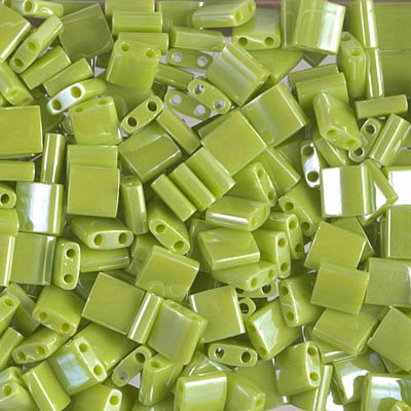 Miyuki Tila 0439-Chartreuse Luster-TL439