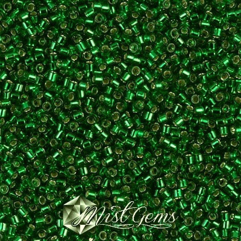 Delica 11/0 DB 0148 Silver Lined Green