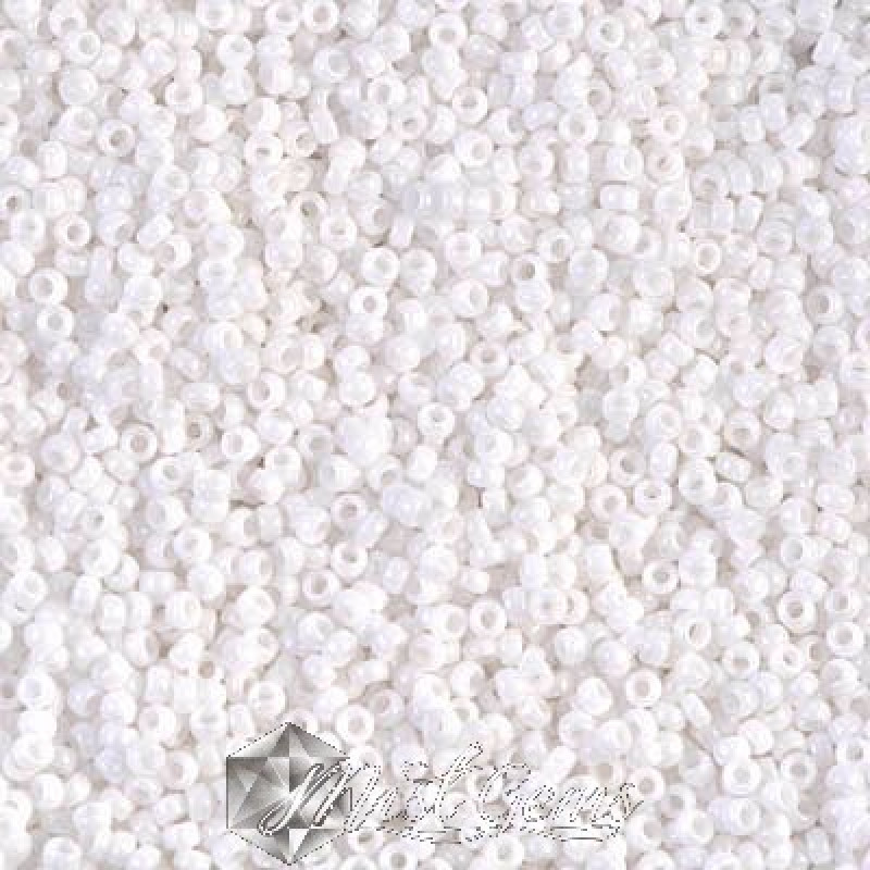 Miyuki Round Rocailles 402-15/0 RR 0402 Opaque White